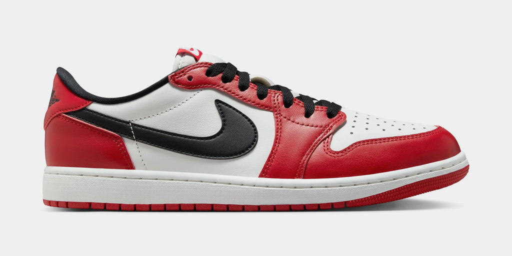 Air  1 Retro Low OG Chicago Mens Lifestyle Shoes (Varsity Red/Black/Summit White)