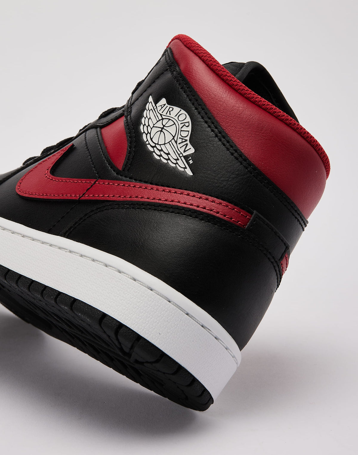 Air  1 Mid