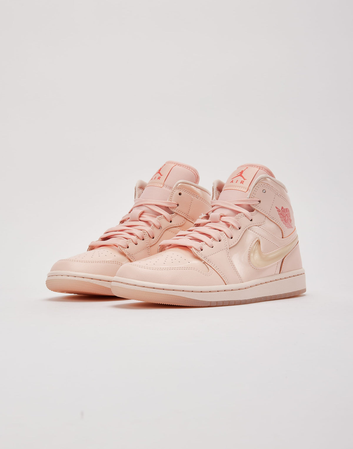 Air  1 Mid SE
